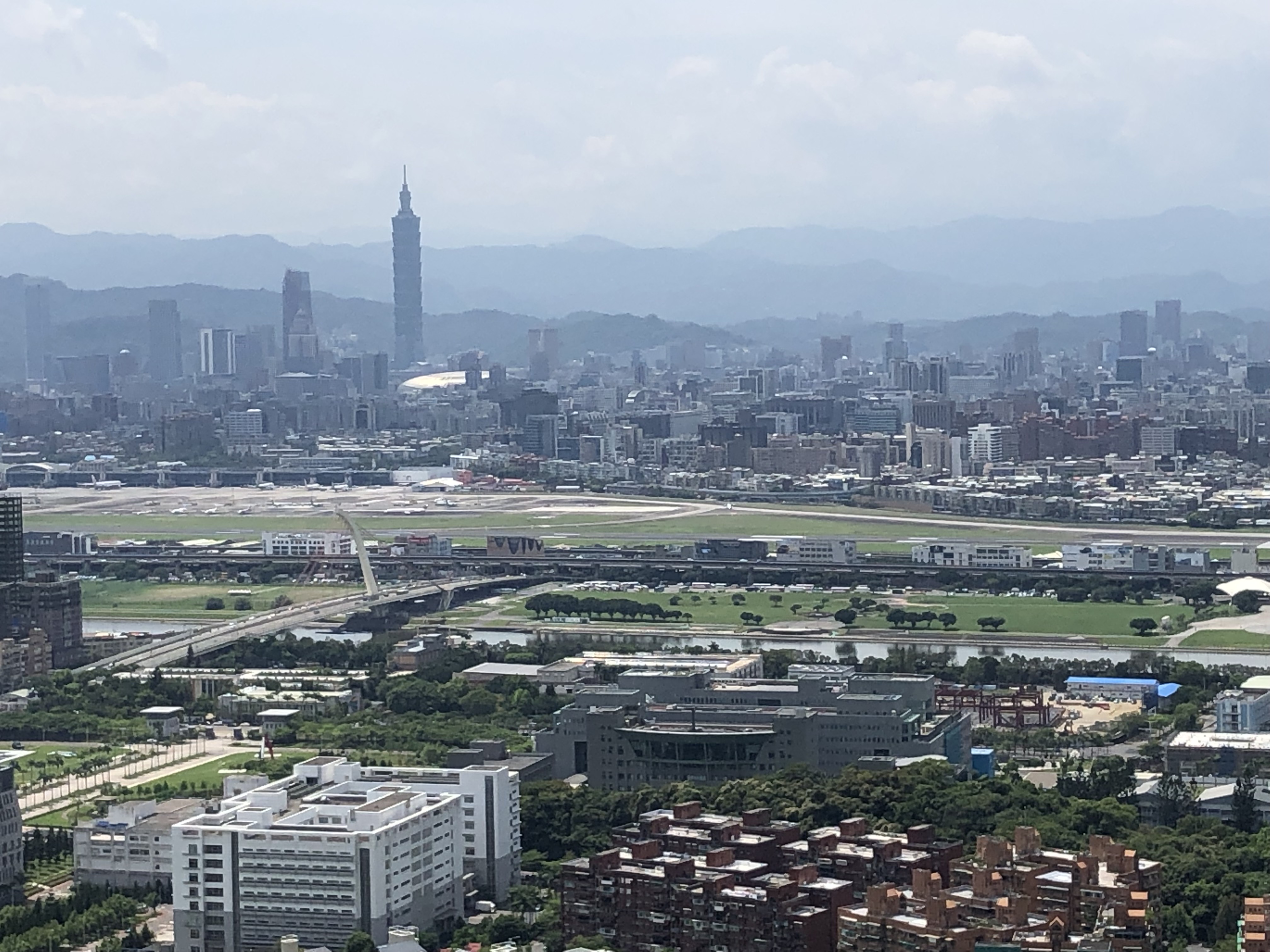 央行再祭第5波房貸管制！房仲：房市不易有驚人表現　不升息讓房貸族喘口氣