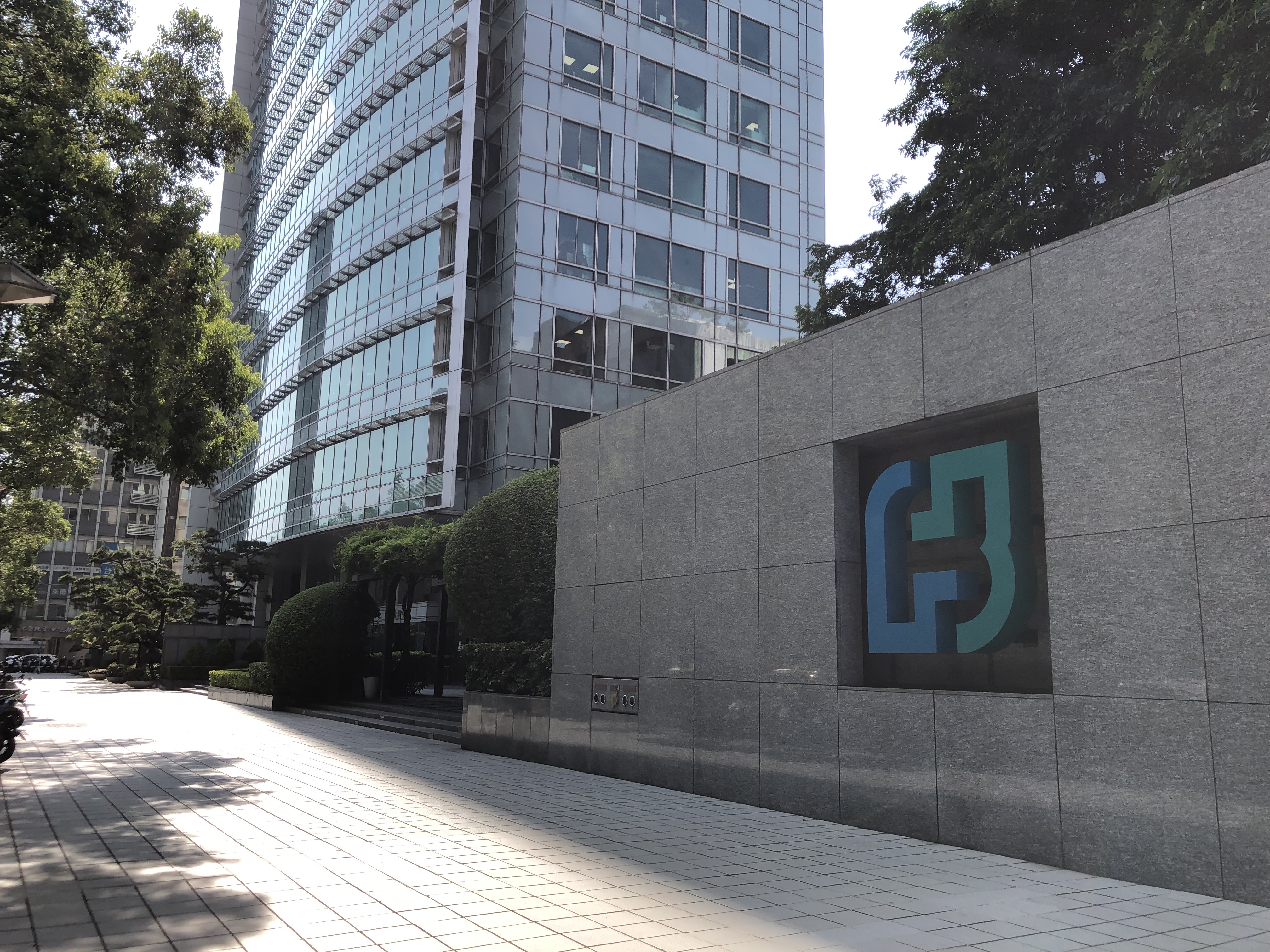 富邦金4月EPS飆2.77元！前4月獲利創新高　EPS達5.15
